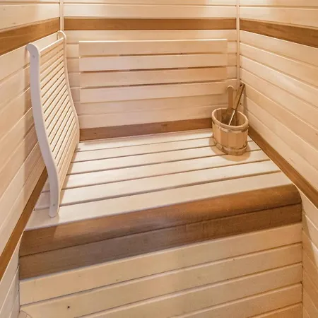 Baltic Village-damp * Damp